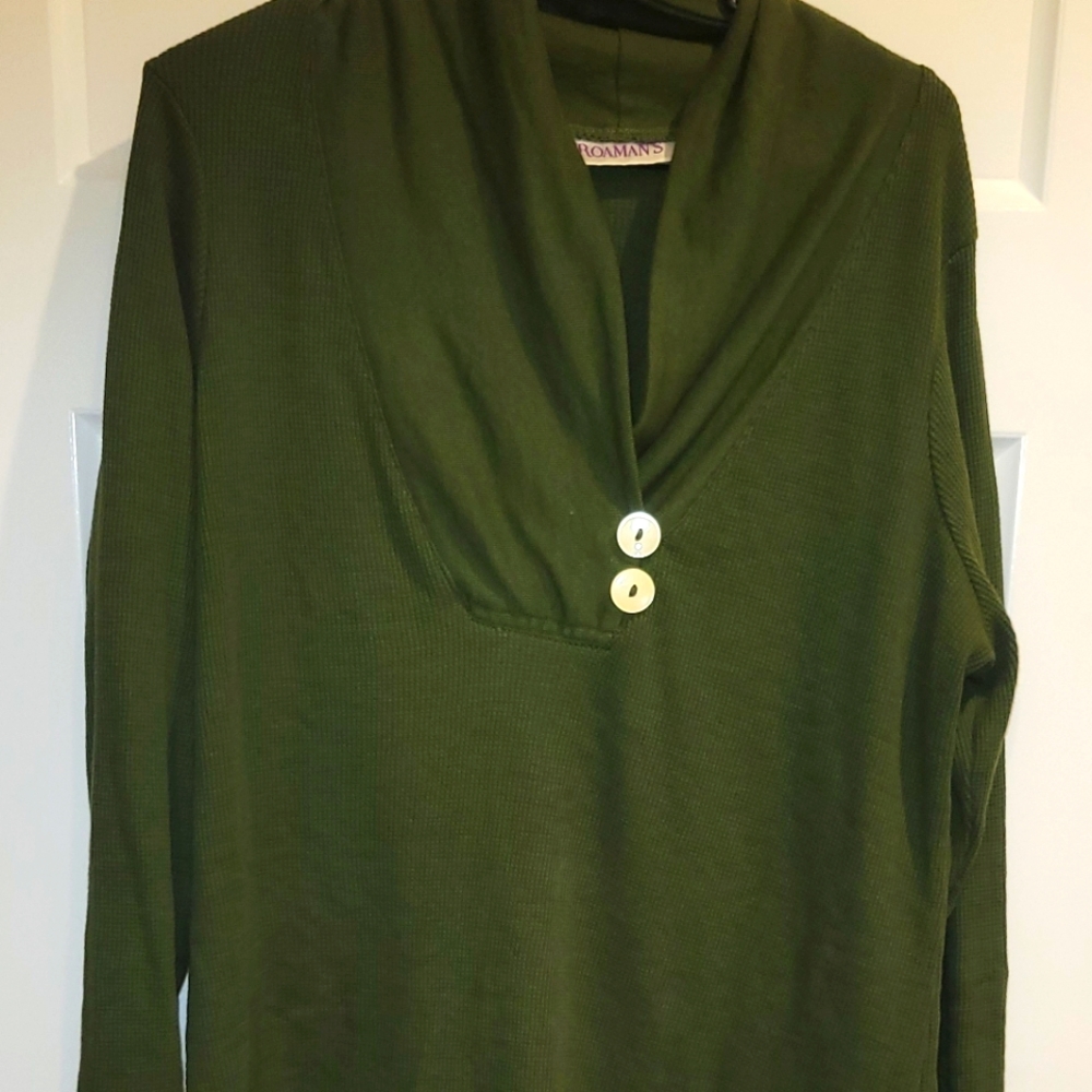 Roman's Long Sleeve Cowlneck Army Green L Shirt